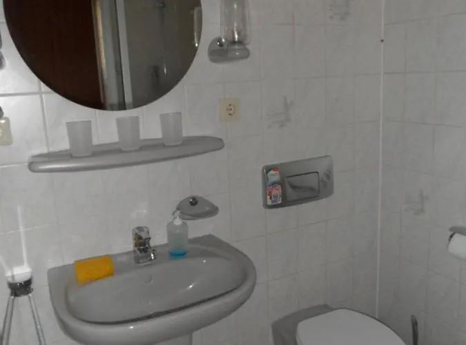 Borchert * راتينو